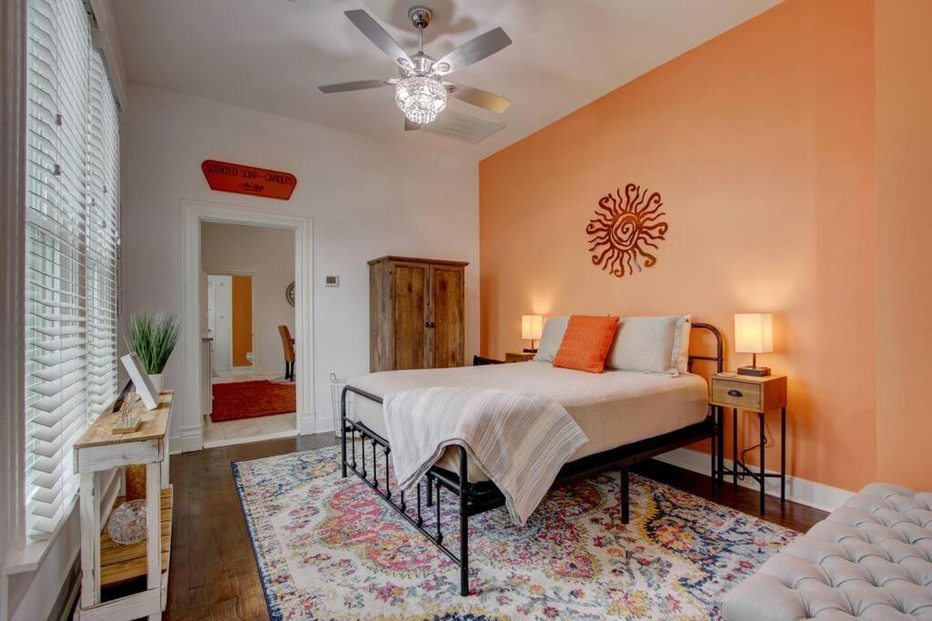 Villa Clementine Bungalow Downtown Hot Springs Exterior foto