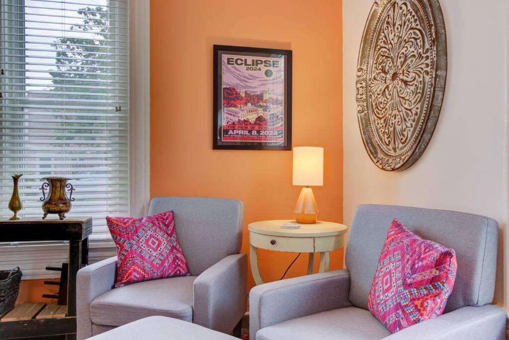 Villa Clementine Bungalow Downtown Hot Springs Exterior foto